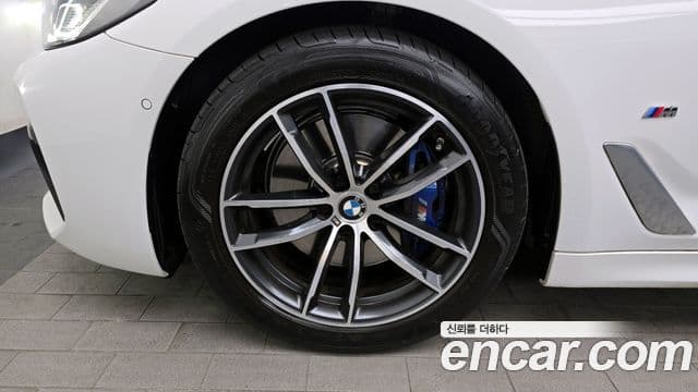 BMW 5시리즈 (G30) 520i M Sport, 2023 все фото