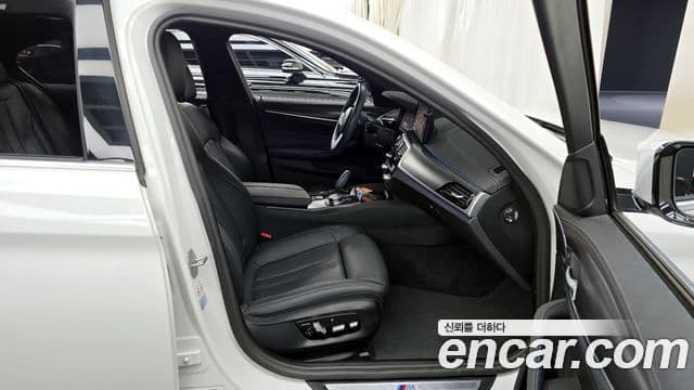 BMW 5시리즈 (G30) 520i M Sport, 2023 11