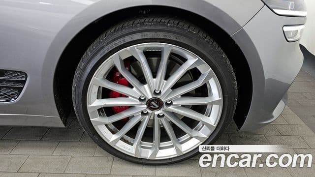 Genesis The / новый New G70, 2021 все фото