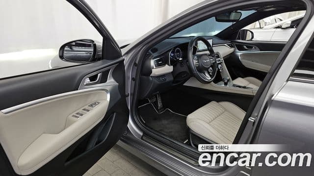 Genesis The / новый New G70, 2021 10