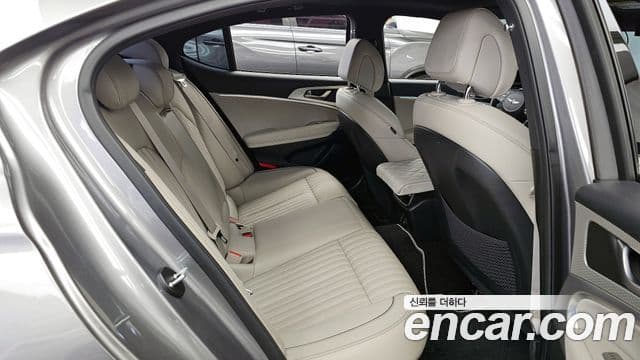 Genesis The / новый New G70, 2021 12