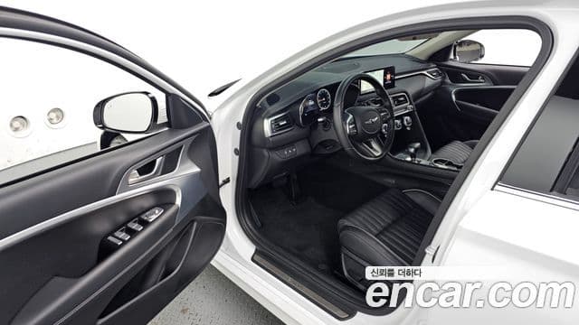 Genesis The / новый New G70, 2023 10