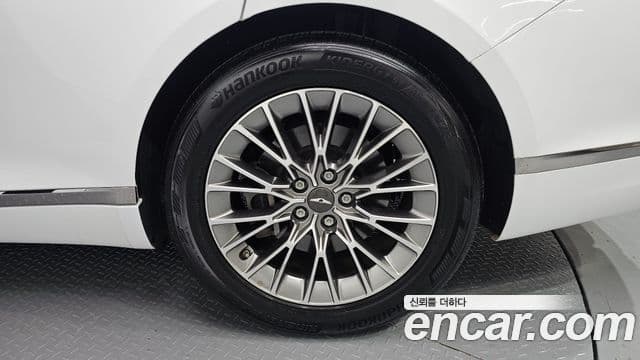 Genesis G80 (RG3) бензин 2.5 турбо AWD, 2021 все фото