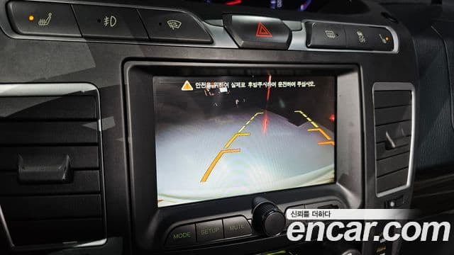 KG모빌리티(SsangYong) Korando 투리스모 4WD TX 9인승, 2016 15