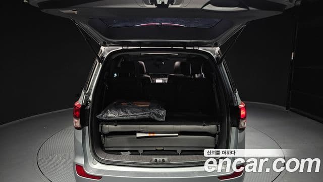 KG모빌리티(SsangYong) Korando 투리스모 4WD TX 9인승, 2016 20