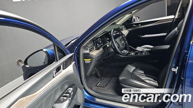 Kia K5 3세대 Signature, 2020 10