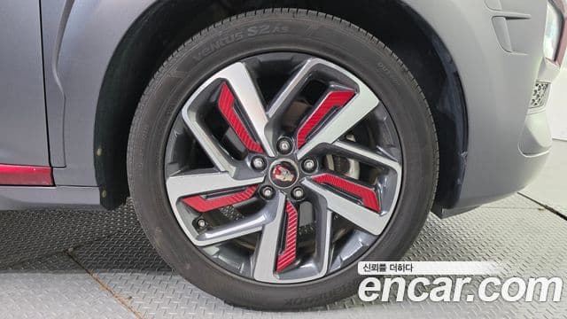 Hyundai Kona Iron Man Edition, 2019 все фото