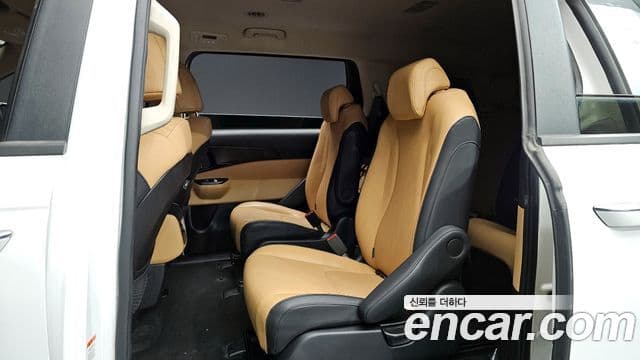 Kia Carnival 4세대 Prestige, 2023 12