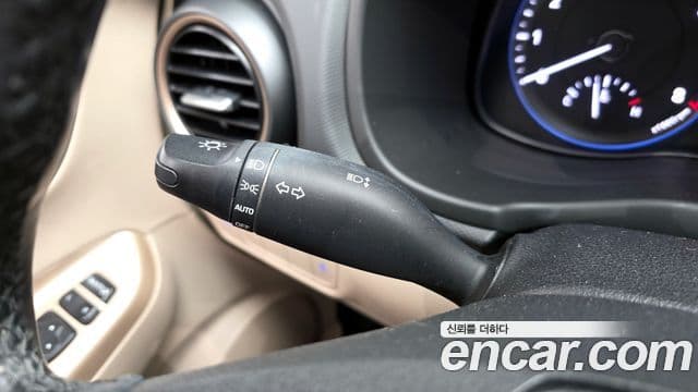 Hyundai Kona Modern Art, 2018 17