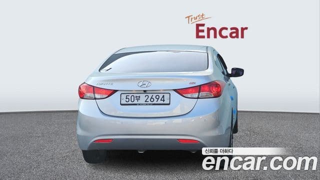 Hyundai Avante MD Style, 2014 4