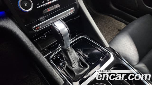 Renault Korea(Samsung) SM6 2.0 LPe LE (для людей с инвалидностью), 2019 9