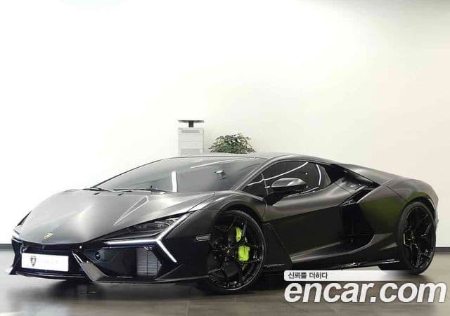 Lamborghini 레부엘토, 2025 1