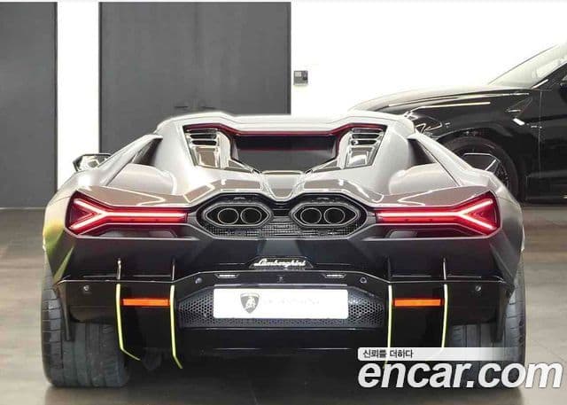 Lamborghini 레부엘토, 2025 3