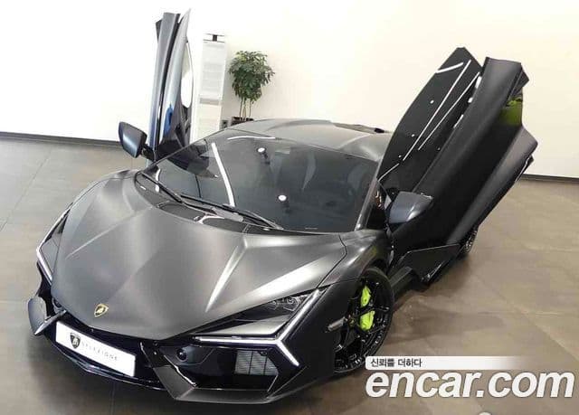 Lamborghini 레부엘토, 2025 20