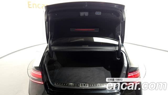 Genesis G90 (RS4) бензин 3.5 турбо e-S/C AWD, 2023 20