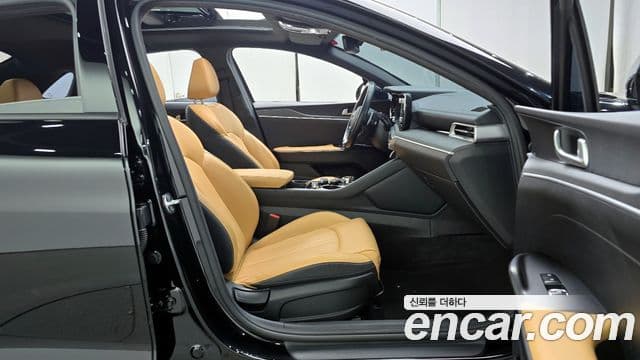 Kia K5 3세대 Prestige, 2023 10