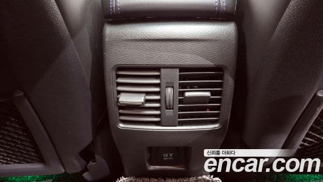 Infiniti Q30 2.0 Exclusive City чёрный, 2017 19