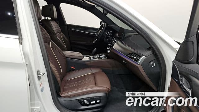BMW 5시리즈 (G30) 523d M Sport, 2022 11