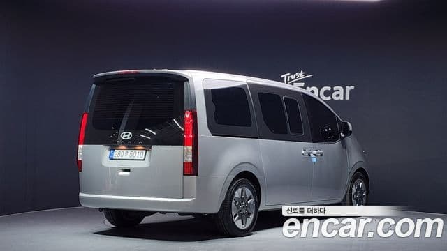 Hyundai Staria Modern, 2025 2