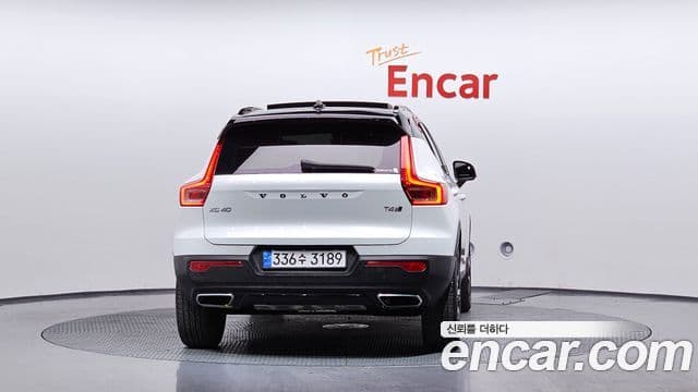 Volvo XC40 T4 R-Design, 2019 4