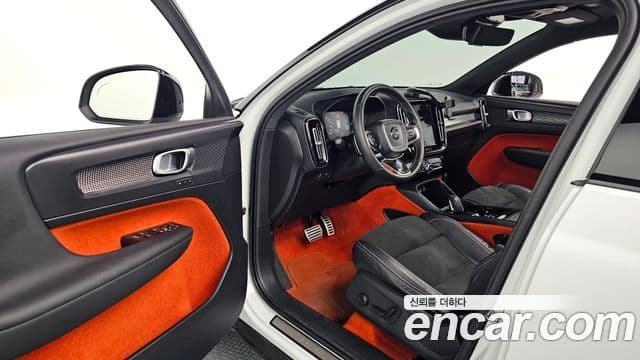 Volvo XC40 T4 R-Design, 2019 12