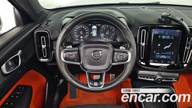 Volvo XC40 T4 R-Design, 2019 13