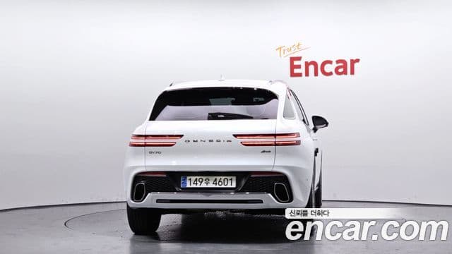 Genesis GV70, 2024 4