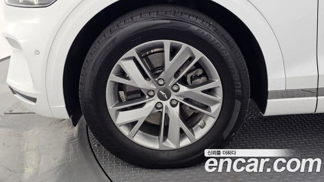 Genesis GV70, 2024 все фото