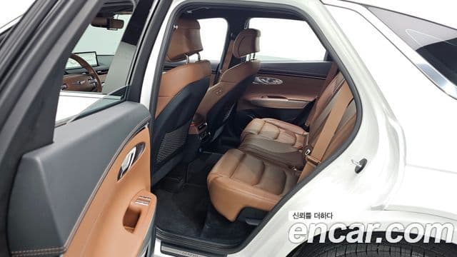 Genesis GV70, 2024 12