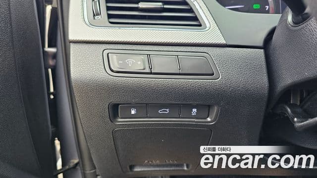 Hyundai LF Sonata LPI Smart, 2017 16