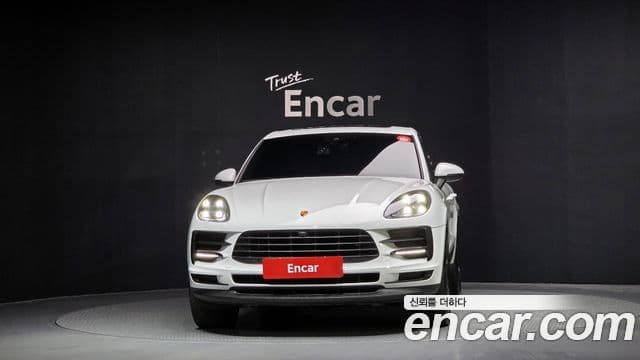 Porsche Macan 95B, 2021 3