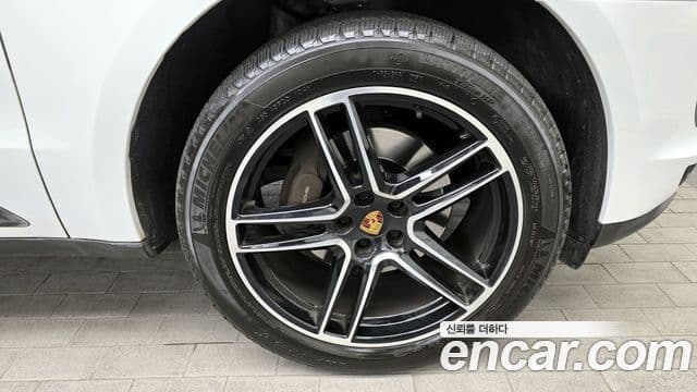 Porsche Macan 95B, 2021 все фото