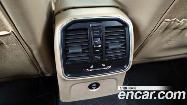 Porsche Macan 95B, 2021 19