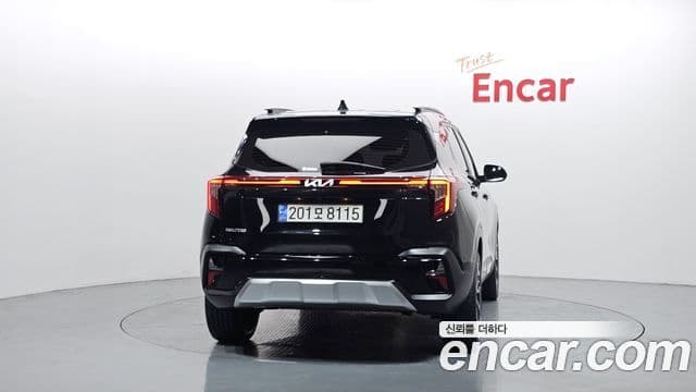 Kia The / новый New Seltos Signature, 2024 4