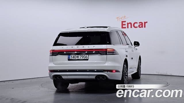 Lincoln Aviator 2세대 3.0 Black Label AWD, 2023 4