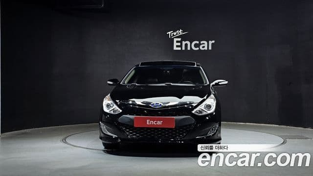 Hyundai Sonata гибрид Royal, 2012 3