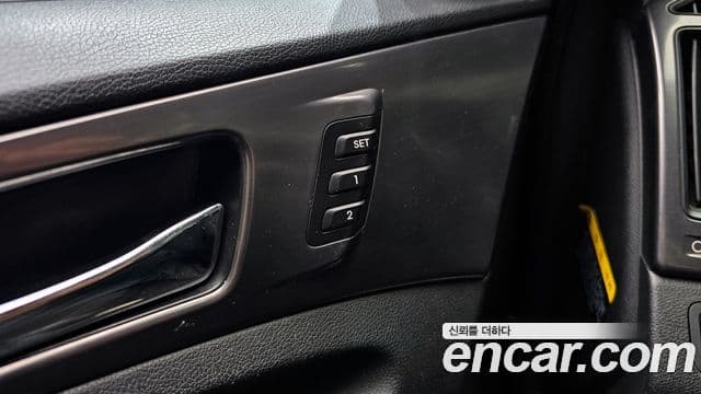 Hyundai Sonata гибрид Royal, 2012 16