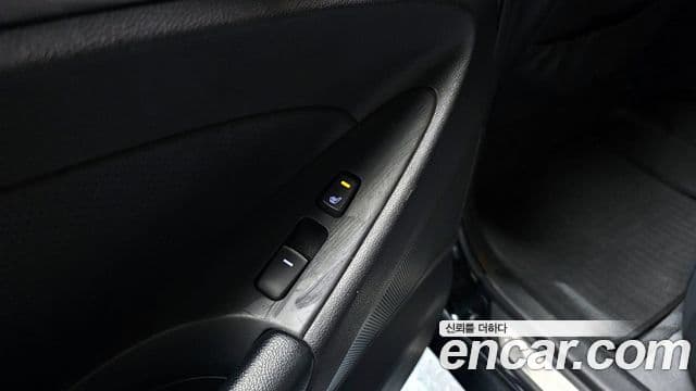 Hyundai Sonata гибрид Royal, 2012 18