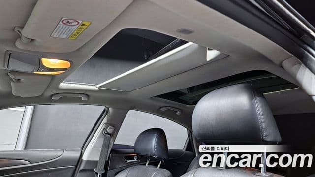 Hyundai Sonata гибрид Royal, 2012 19