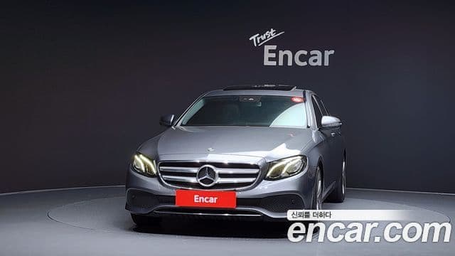 Mercedes-Benz E-класс W213 Avantgarde, 2019 3