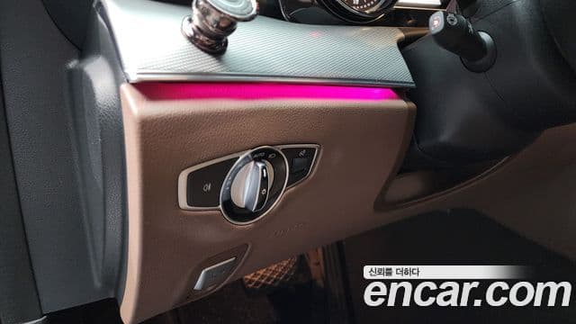 Mercedes-Benz E-класс W213 Avantgarde, 2019 19