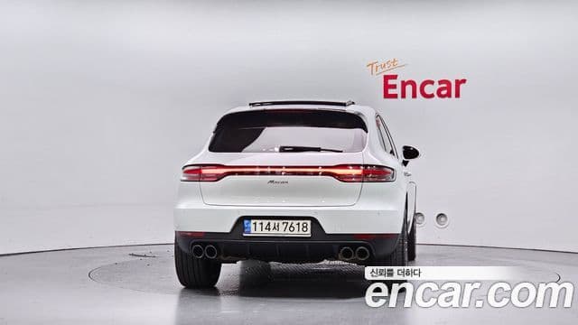 Porsche Macan 95B, 2021 3