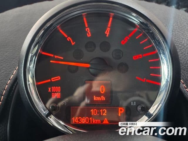 Mini Cooper D Countryman 1세대, 2015 все фото