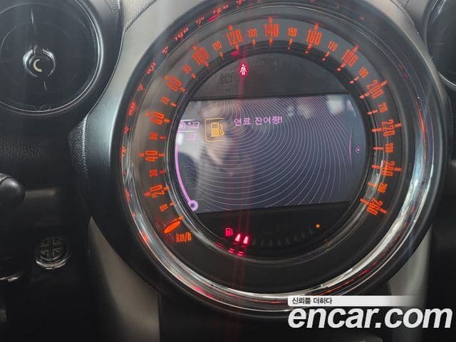 Mini Cooper D Countryman 1세대, 2015 6