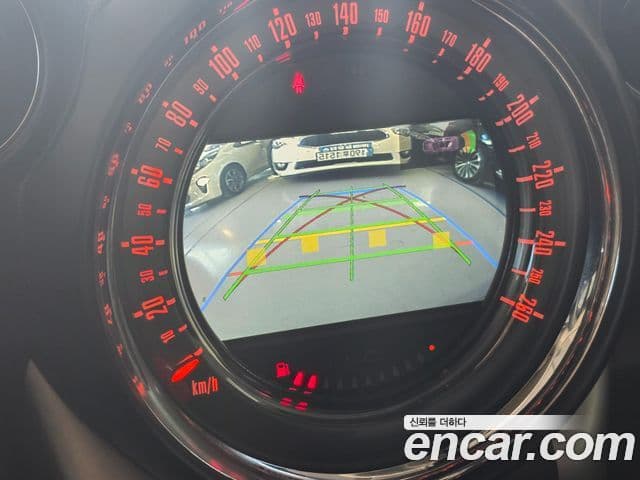 Mini Cooper D Countryman 1세대, 2015 8