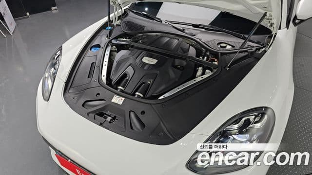 Porsche Panamera (971), 2021 6