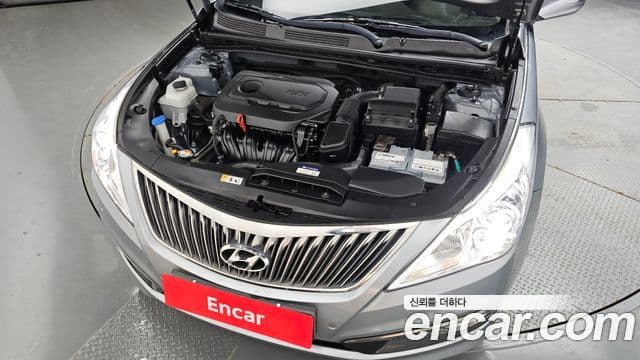 Hyundai Grandeur HG Modern, 2016 6