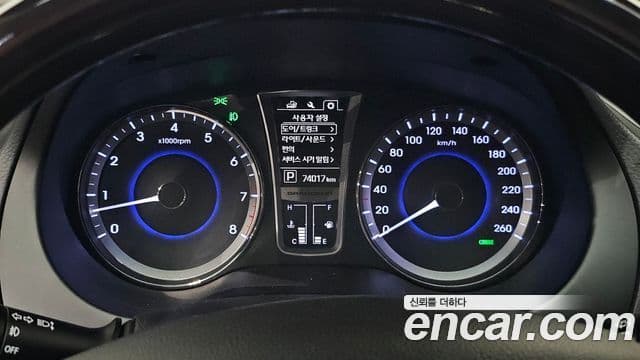 Hyundai Grandeur HG Modern, 2016 8