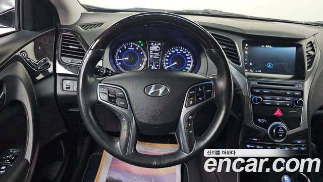 Hyundai Grandeur HG Modern, 2016 15
