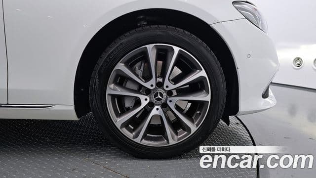 Mercedes-Benz E-класс W213 Exclusive, 2018 все фото